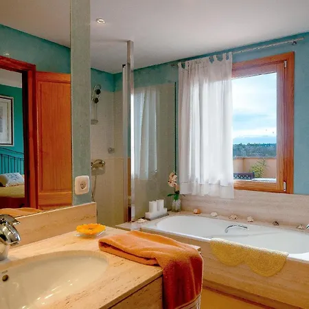 Ferienhaus Modernes Mit Pool, Garten Und Tiergehegen Santa Margalida